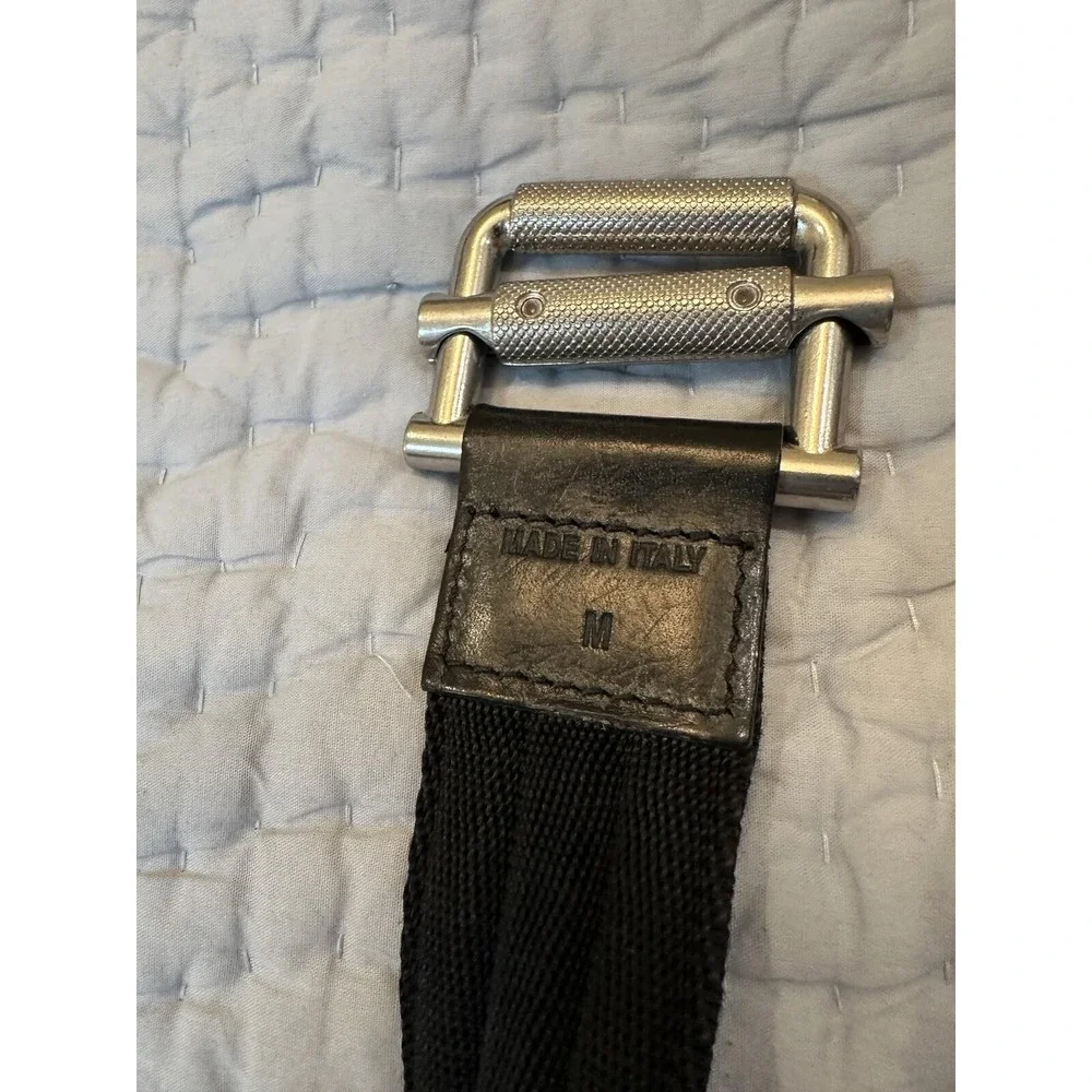 Medium (32 -34) Black Canvas Belt Cool Buckle